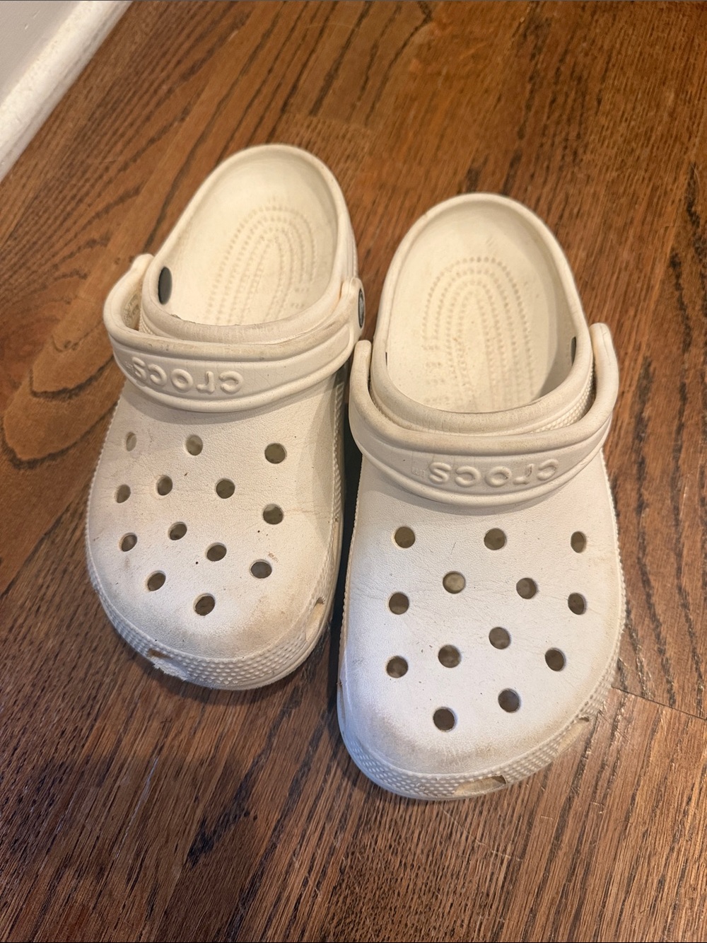 Crocs Classic Clogs - White Sz 7 woman and Sz 5 mens